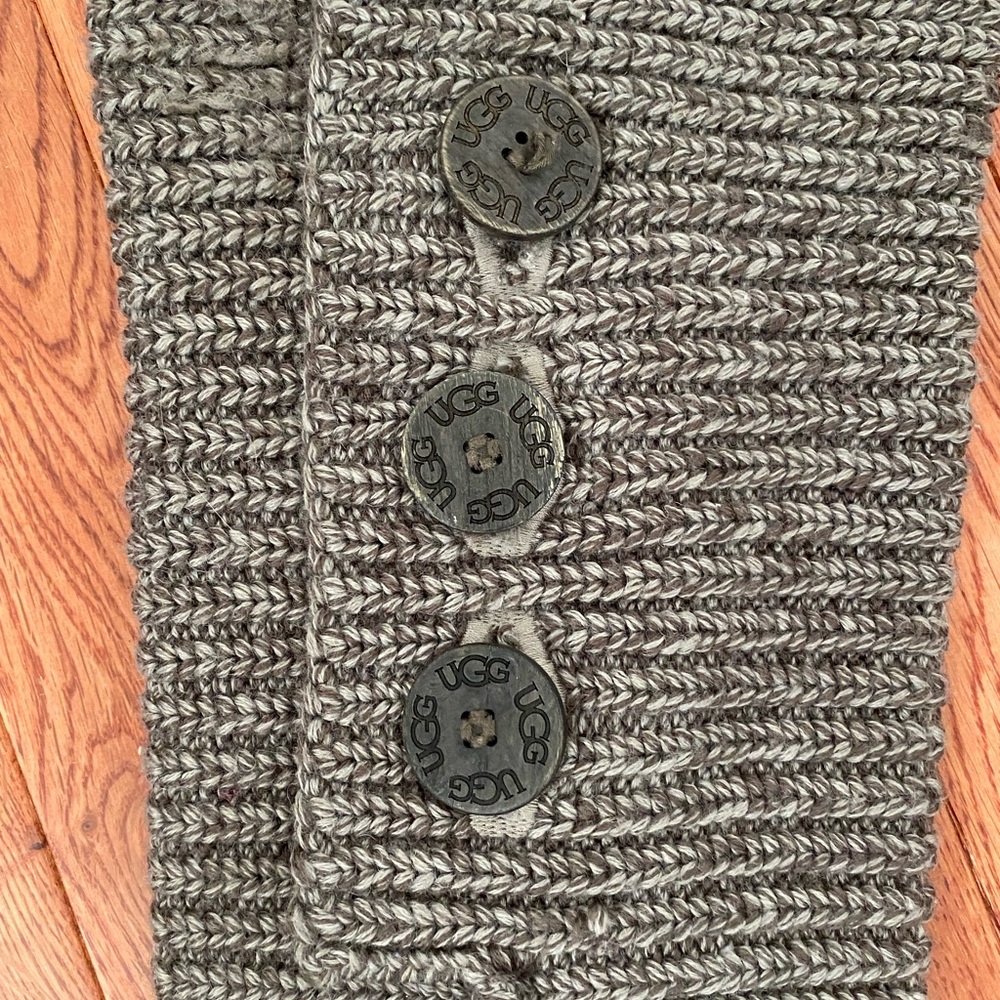 Gray Knit Ugg Sweater Boot Size 8 - image 3